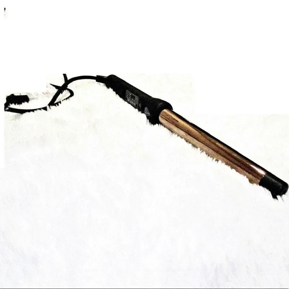 ✨NWOT✨ SRI Perfect Curl Curling Wand